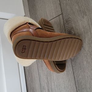 Coach G433 Moto Shearling Turnlock 